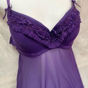 Elegant Purple Lace Trim Chemise
